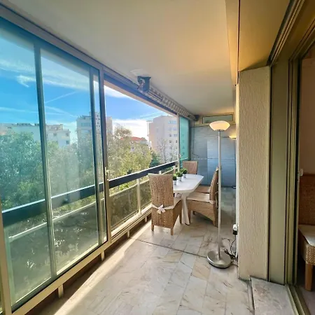 B038 Spacieux Proche Croisette Parking *