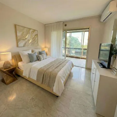Διαμέρισμα B038 Spacieux Proche Croisette Parking *
